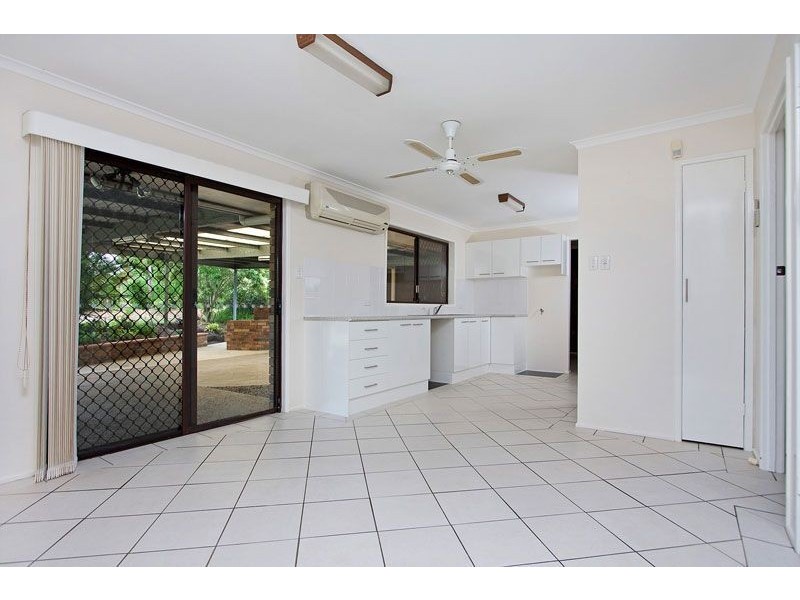 119 Johnston Street, Bellbird Park QLD 4300