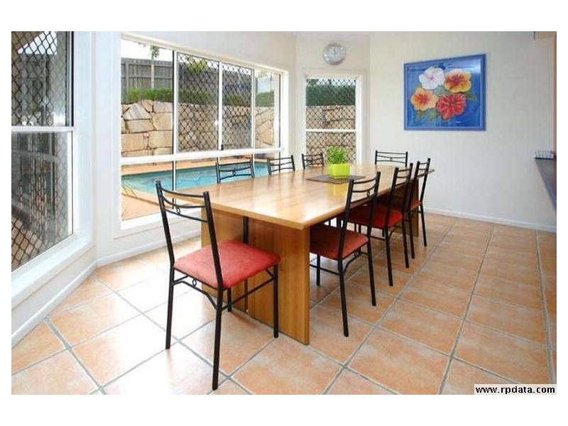 12 Amadeus Pl, Westlake QLD 4074