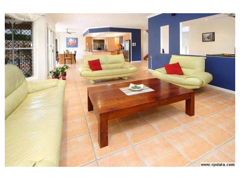 12 Amadeus Pl, Westlake QLD 4074