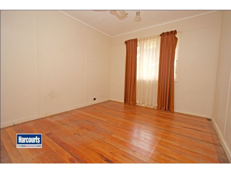 42 Janice Street, Gailes QLD 4300