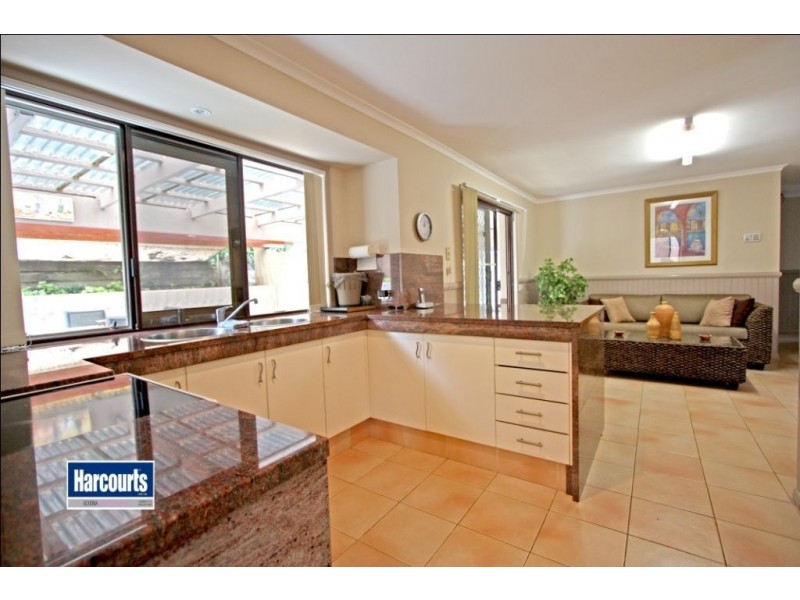 Elanora QLD 4221