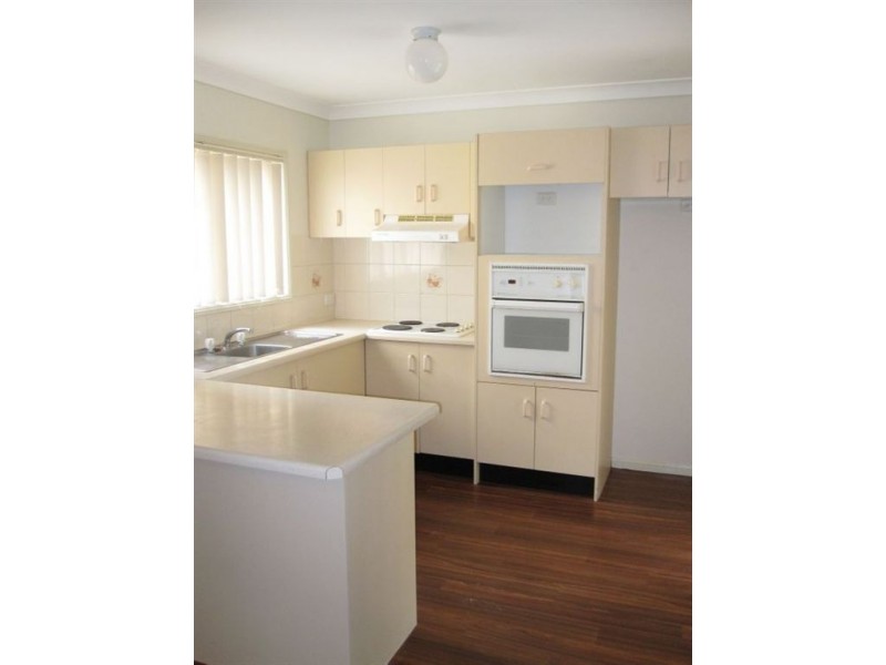 8/316 Redbank Plains Road, Bellbird Park QLD 4300