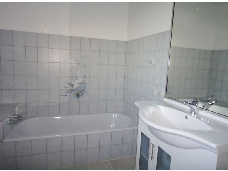 Camira QLD 4300