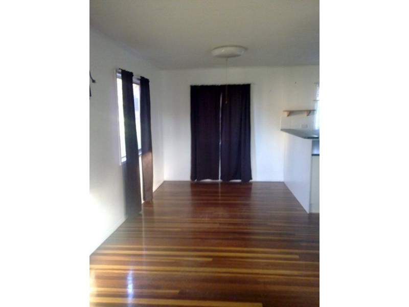 13 Duncan Street, Riverview QLD 4303