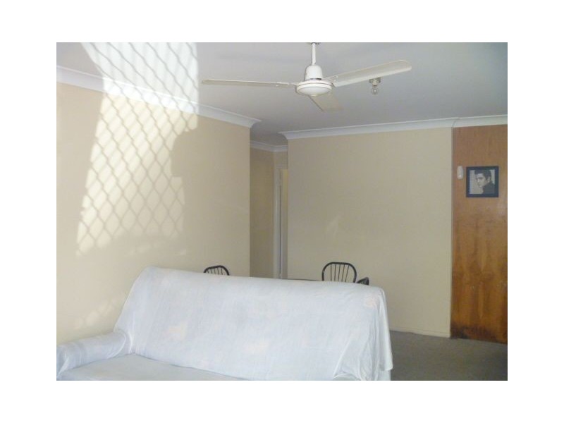 1/17 Kerwick Street, Redbank QLD 4301