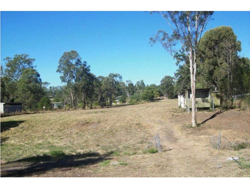 39 – 41 Harris Street, Bellbird Park QLD 4300