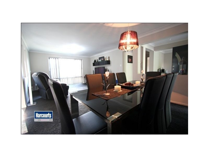 8 Phillips Street, Redbank Plains QLD 4301