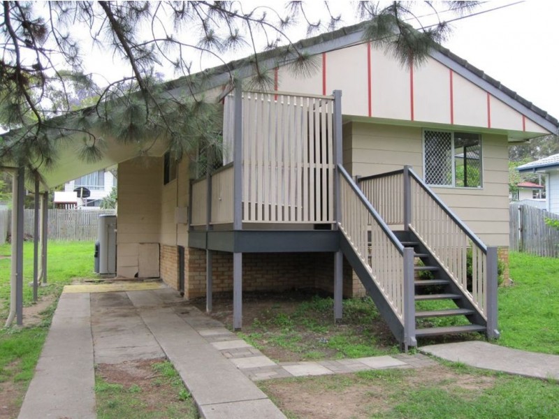 7 Elizabeth Cres, Goodna QLD 4300