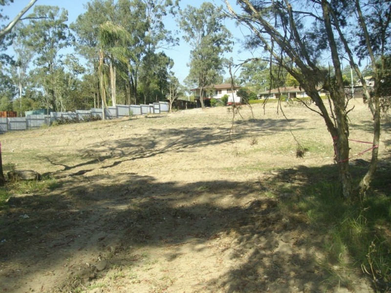 327 Jones Road, Bellbird Park QLD 4300