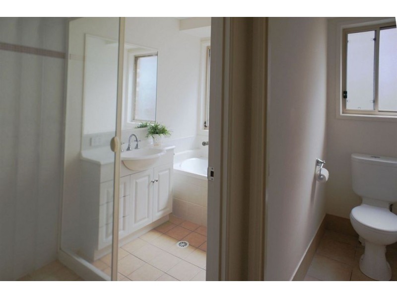 Collingwood Park QLD 4301