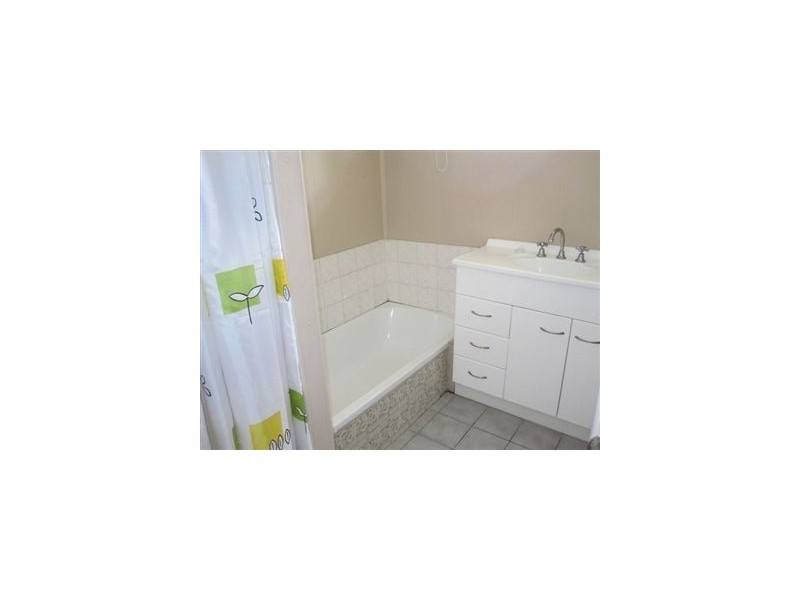 235 Brisbane Terrace, Goodna QLD 4300