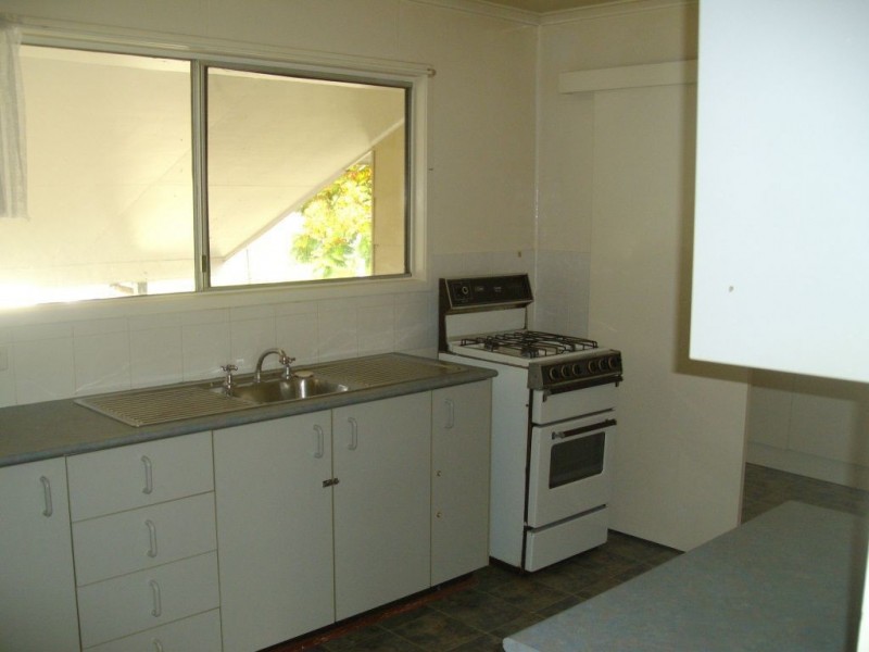 7 Elizabeth Crescent, Goodna QLD 4300