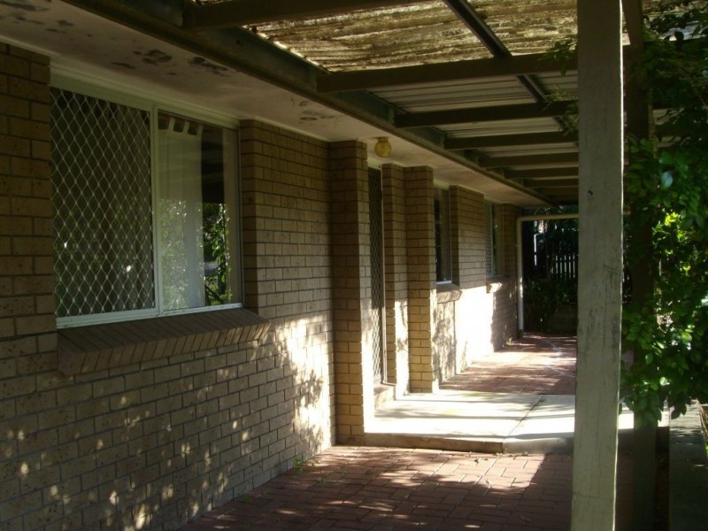 25 Lowana Street, Camira QLD 4300