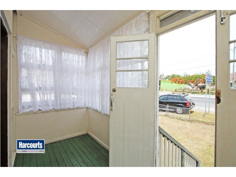 34 Brisbane Road, Dinmore QLD 4303