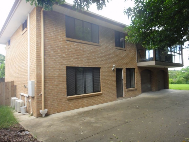 Moores Pocket QLD 4305