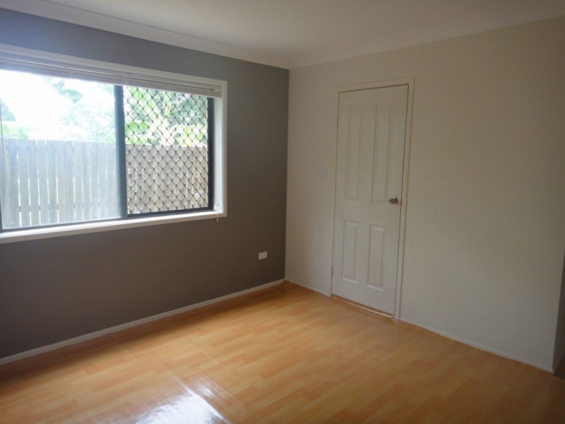 Moores Pocket QLD 4305