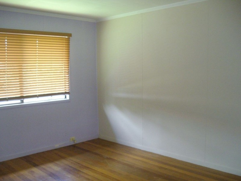 13 Castle Street, Goodna QLD 4300