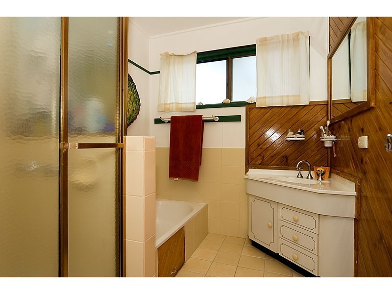 Bellbird Park QLD 4300