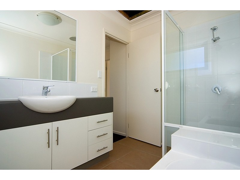 Redbank QLD 4301