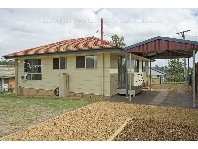 15 BAILEE STREET, Goodna QLD 4300