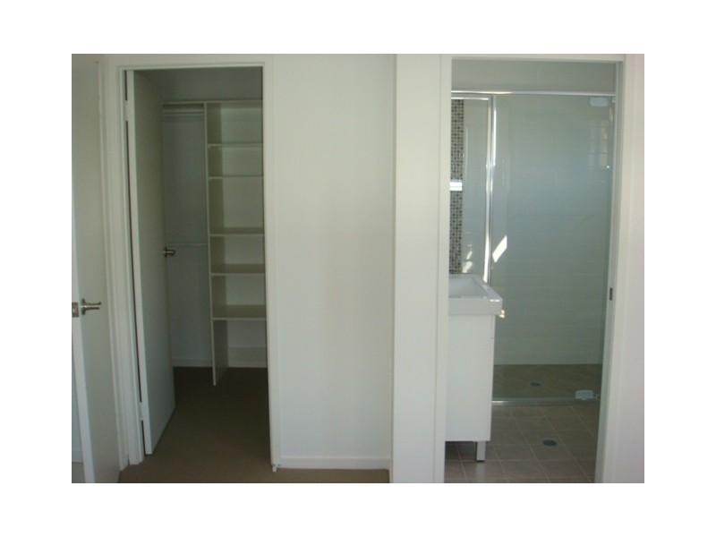 8/10 Cambridge Street, Carina Heights QLD 4152