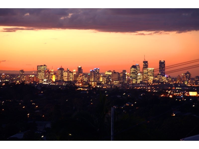 37 Dagmar Street, Holland Park West QLD 4121