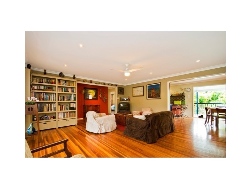 26 Greens Road, Coorparoo QLD 4151