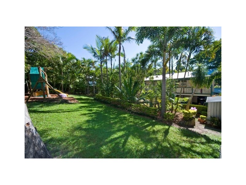 51 Park Street, Coorparoo QLD 4151