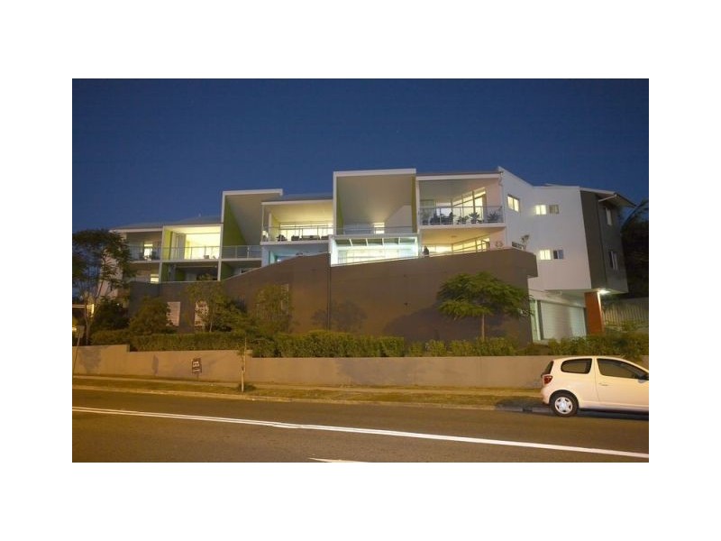 8/8 Ridge Street, Greenslopes QLD 4120