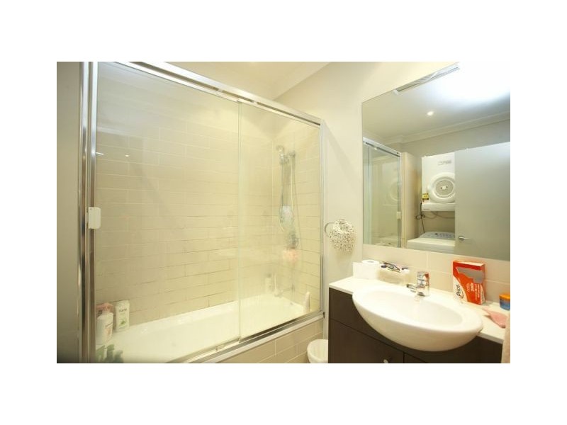 8/8 Ridge Street, Greenslopes QLD 4120