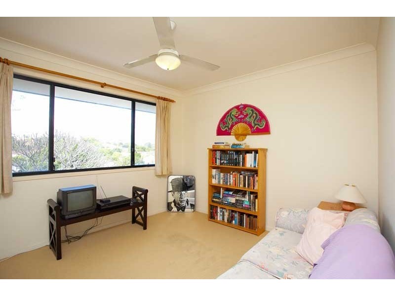 4/81 Kirkland Avenue, Coorparoo QLD 4151