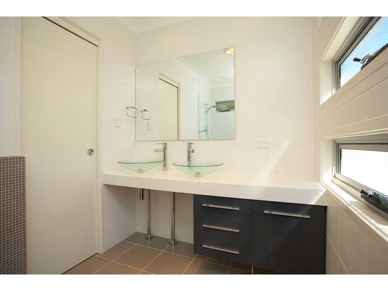 50 Kingfisher Lane, East Brisbane QLD 4169