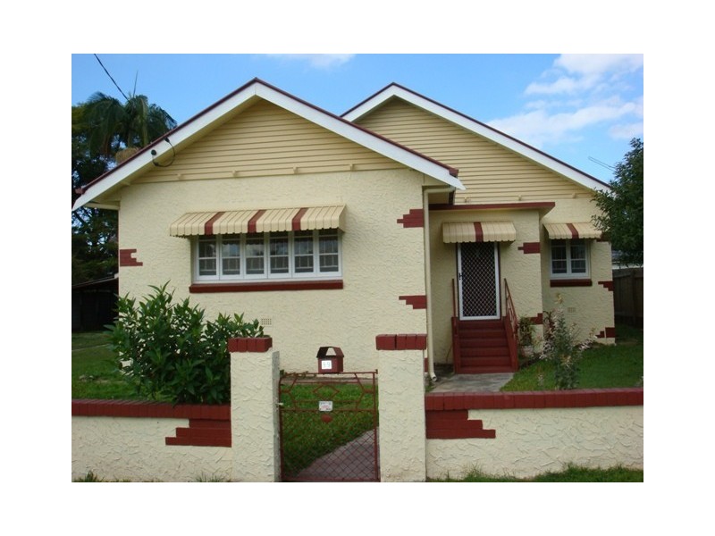 99 Junction Road, Morningside QLD 4170