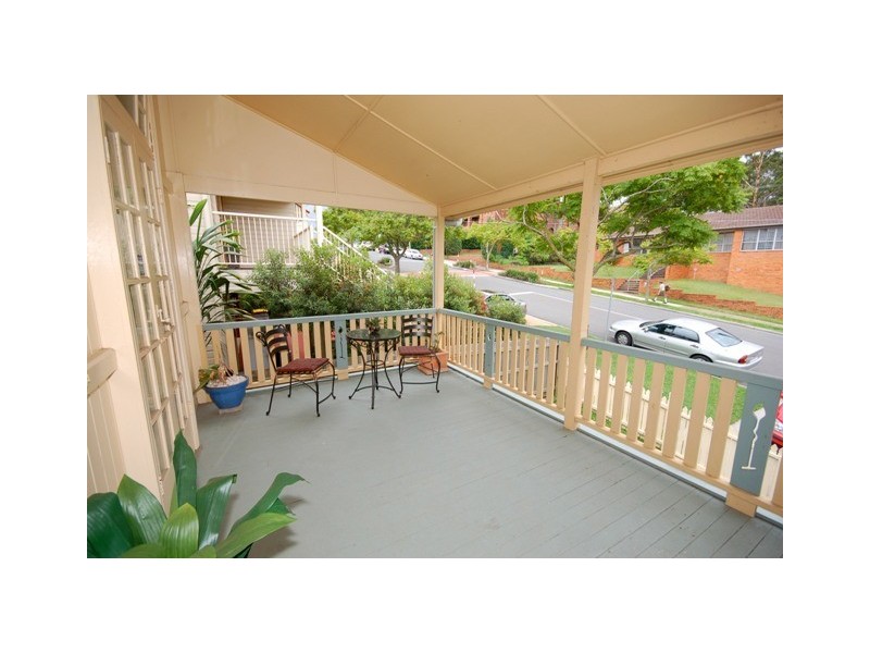 19 Ferndale Street, Annerley QLD 4103