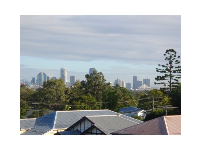 21 Greens Road, Coorparoo QLD 4151