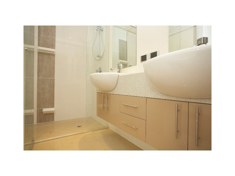 57 Amelia Street, Coorparoo QLD 4151