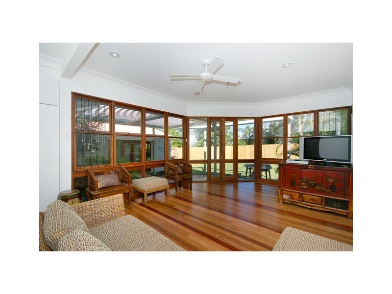 46 Lade Street, Coorparoo QLD 4151