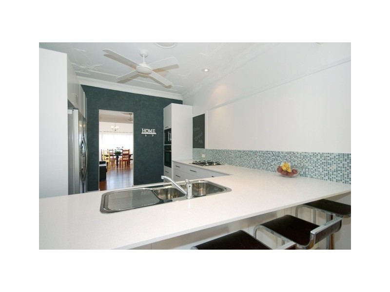 46 Lade Street, Coorparoo QLD 4151