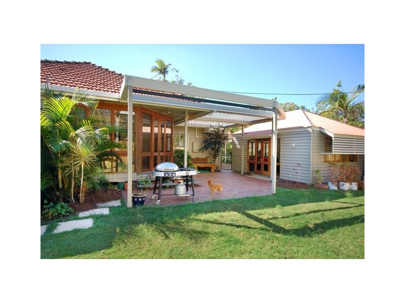 46 Lade Street, Coorparoo QLD 4151