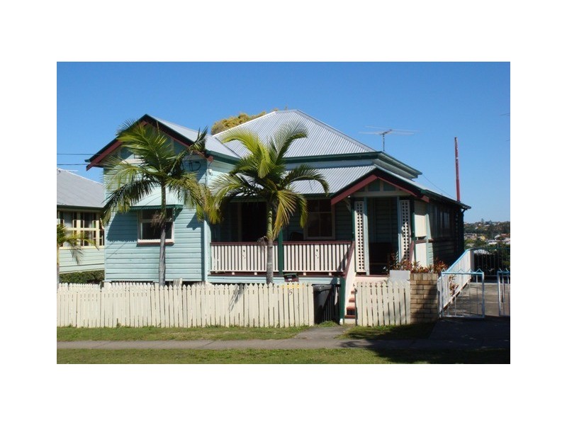 5 Dowar Street, Coorparoo QLD 4151