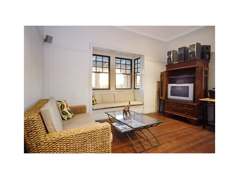 15 Hamel Street, Camp Hill QLD 4152