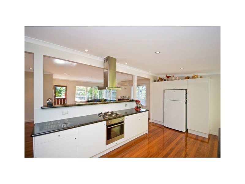 51 Park Street, Coorparoo QLD 4151