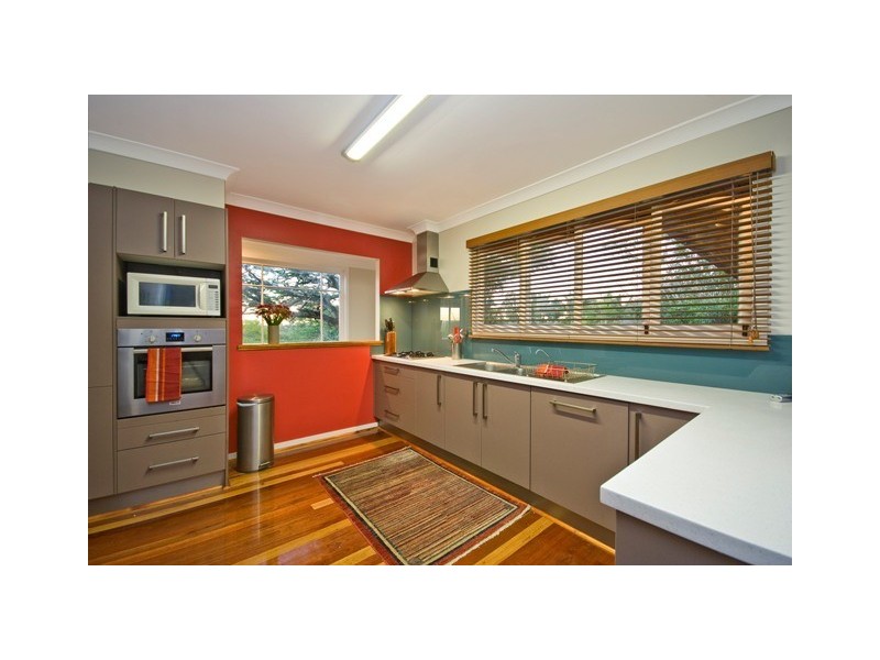 68 Sebring Street, Holland Park West QLD 4121