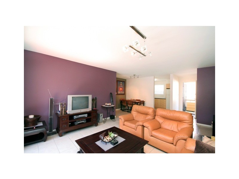 1/24 Raby Road, Coorparoo QLD 4151