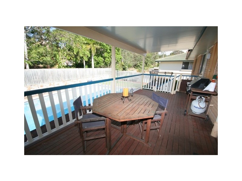 16 Capella Street, Coorparoo QLD 4151