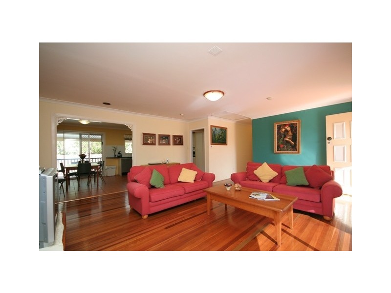 16 Capella Street, Coorparoo QLD 4151