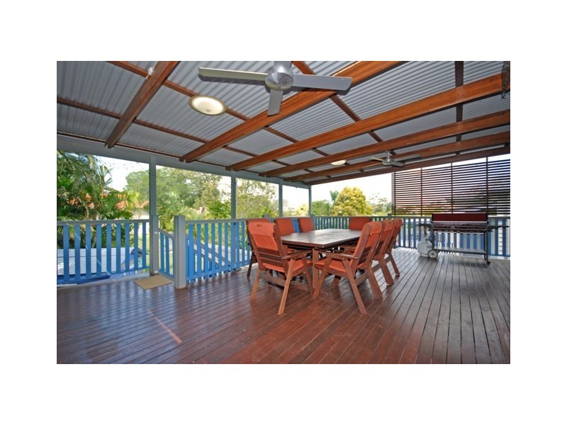 12 Princess Street, Camp Hill QLD 4152