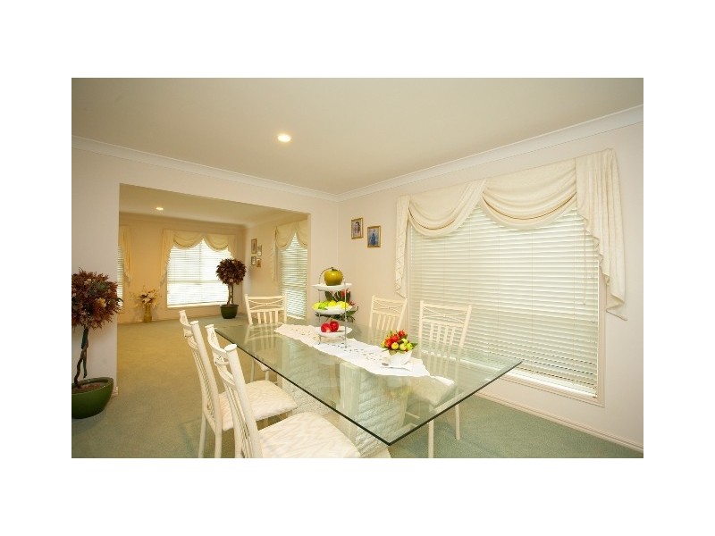 20 Currumbin Place, Carindale QLD 4152