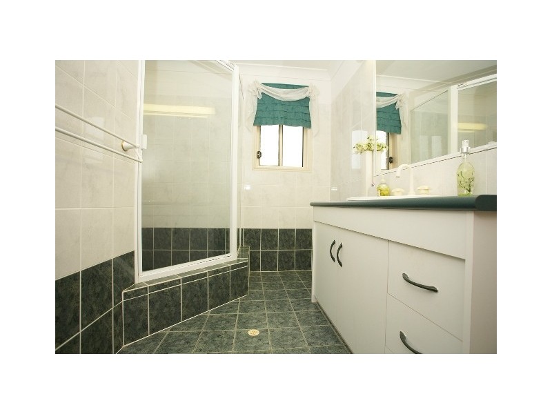 20 Currumbin Place, Carindale QLD 4152