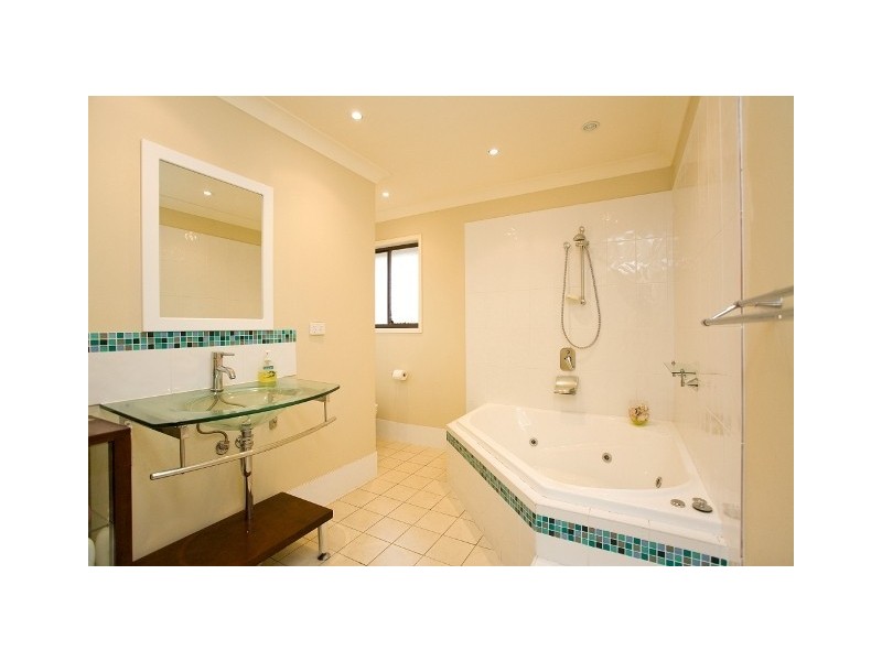 14 Ventura Street, Upper Mount Gravatt QLD 4122